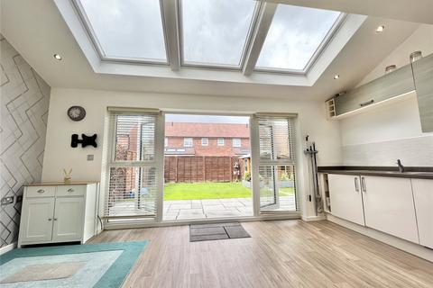 3 bedroom semi-detached house to rent, Salford, Greater Manchester M7
