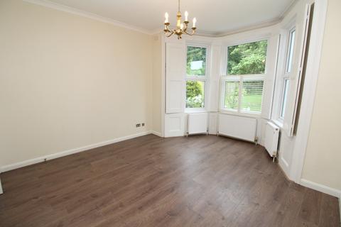2 bedroom apartment to rent, Foxgrove Road, Beckenham, BR3