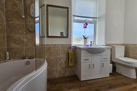 3 Ledrah Road, St Austell, PL25 5HG