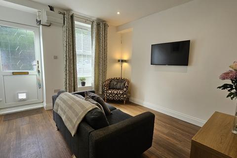 3 Ledrah Road, St Austell, PL25 5HG