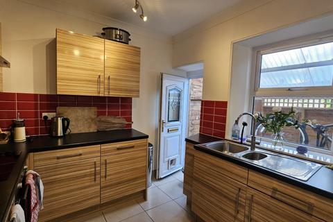 3 Ledrah Road, St Austell, PL25 5HG