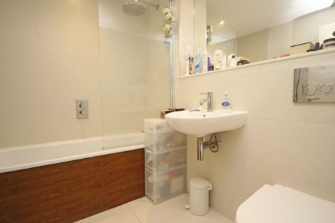 1 bedroom flat for sale, Orchard Road, Richmond TW9