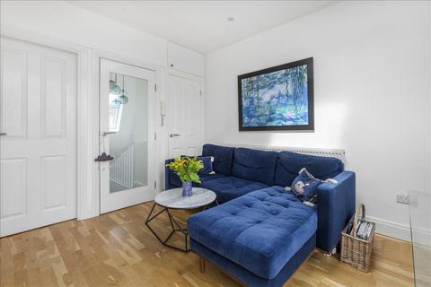 2 bedroom apartment for sale, Fairholme Road, West Kensington, London, W14