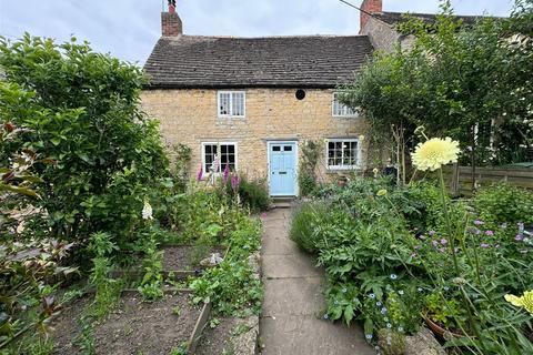 3 bedroom detached house for sale, Bridge Lane, Greetham