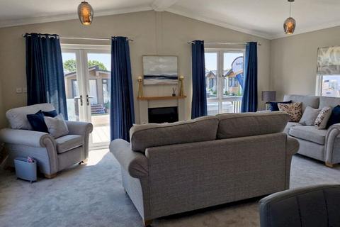 Two Bed Manor Holcot Bay (44x20) Woodside Park, Luton LU1
