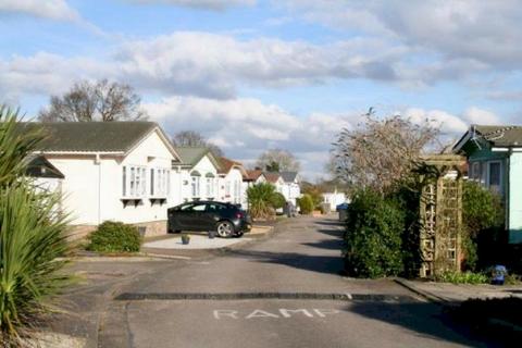 2 bedroom park home for sale, Plots Available Woodside Park, Luton LU1