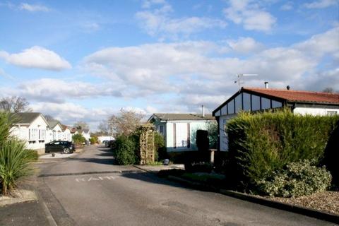 2 bedroom park home for sale, Plots Available Woodside Park, Luton LU1