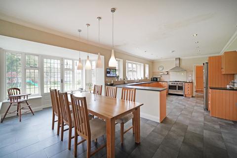 5 bedroom detached house for sale, Jacobean Lane, Knowle, B93