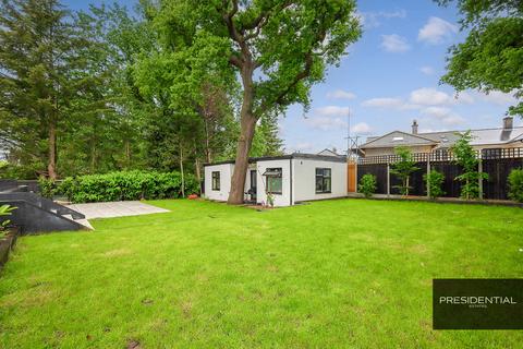 undefined, Chigwell IG7