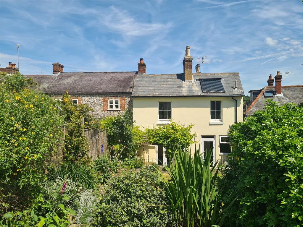 Alresford, Hampshire, SO24 3 bed end of terrace house to rent £1,600