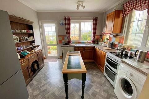 3 bedroom detached house for sale, Celynin Road, Llwyngwril LL37