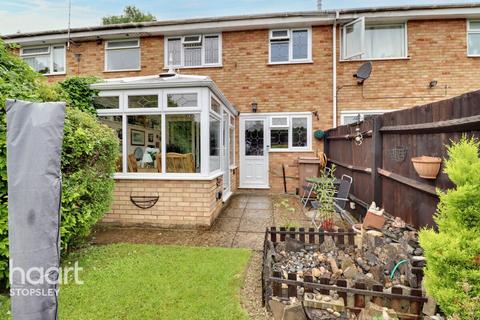 3 bedroom terraced house for sale, Devon Road, Luton