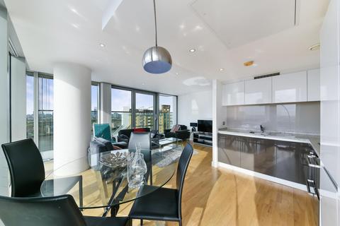 2 bedroom flat to rent, Landmark West Tower, Marsh Wall, London, E14