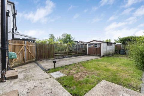 75 Ash Tree Way, Croydon, CR0 7SW