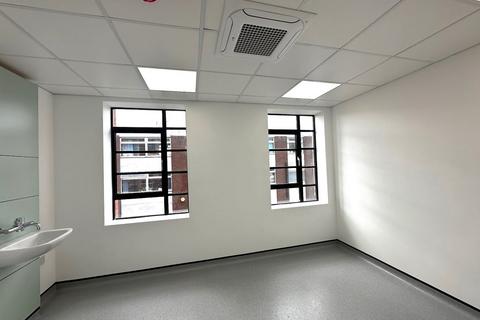 Office to rent, Heaton House, Powell Street, Birmingham, B1 3DH