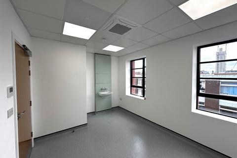 Office to rent, Heaton House, Powell Street, Birmingham, B1 3DH