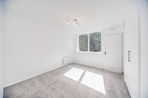 2 bedroom flat for sale, Dinerman Court, London NW8