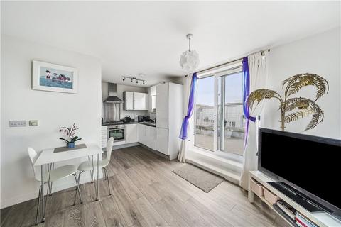 2 bedroom apartment for sale, Fortune Avenue, Edgware, Middlesex