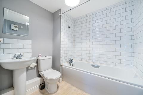 63 Amethyst Drive, Sittingbourne, ME10 5LE
