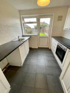 2 bedroom ground floor maisonette to rent, Ravenswood Hill, Coleshill, West Midlands, B46