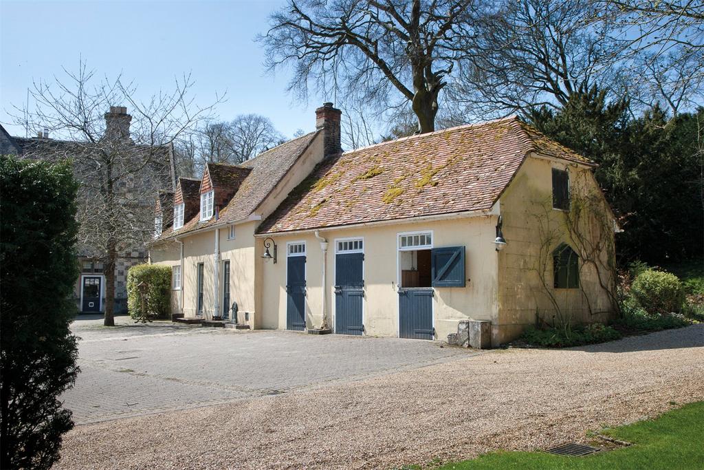 1 Bed Stable Flat