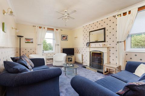 3 bedroom flat for sale, 6/3 Whitson Terrace, Edinburgh, EH11 3AY