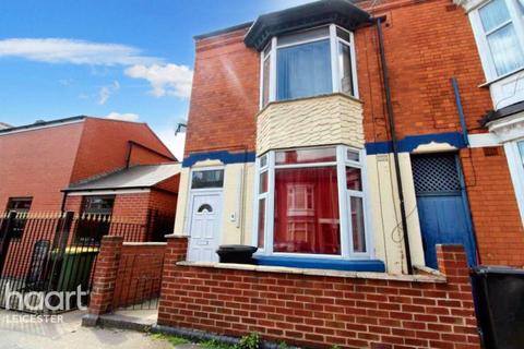 4 bedroom end of terrace house for sale, Barclay Street, Leicester