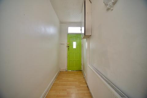 2 bedroom terraced house for sale, Jansons Road, London, N15