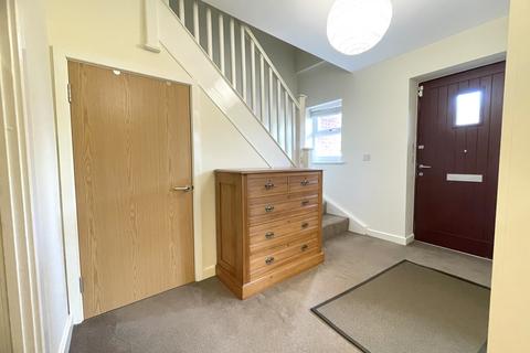 3 bedroom duplex to rent, Blue Moon Way, Manchester, M14