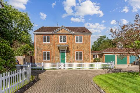 4 bedroom semi-detached house to rent, The Lawns, Ascot, Berkshire, SL5