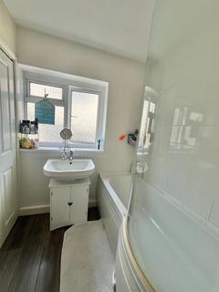 11a Churston Way, Brixham, TQ5 8DE