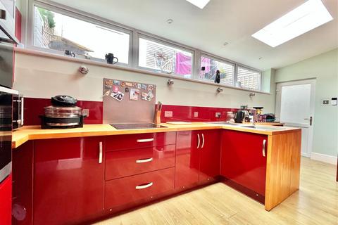 3 bedroom semi-detached house for sale, Colley End Road, Paignton