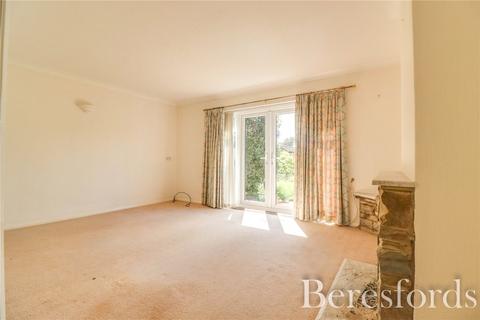 2 bedroom bungalow for sale, Salcombe Road, Braintree, CM7