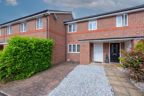 undefined, Woodvale Road, Farnborough, GU14