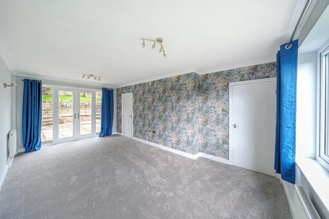 3 bedroom semi-detached house for sale, Tinshill Mount, Cookridge, Leeds, LS16