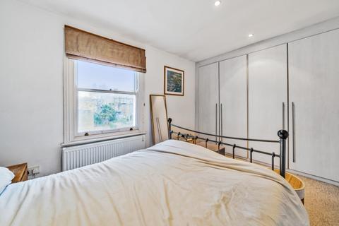 1 bedroom flat to rent, Northcote Road Battersea SW11