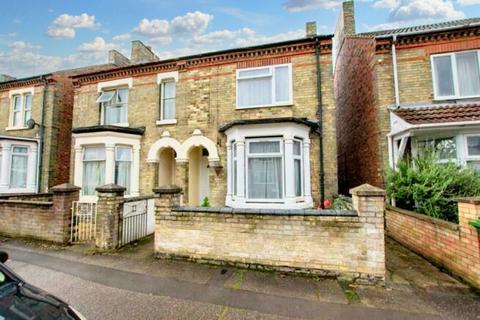 6 bedroom semi-detached house for sale, George Street, Woodston, Peterborough, PE2