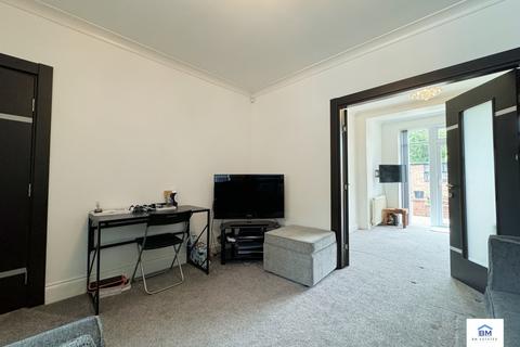 4 bedroom terraced house for sale, Wicklow Drive, Leicester LE5
