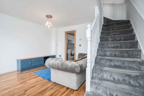 2 bedroom villa to rent, Whitehouse Crescent, Midlothian EH23