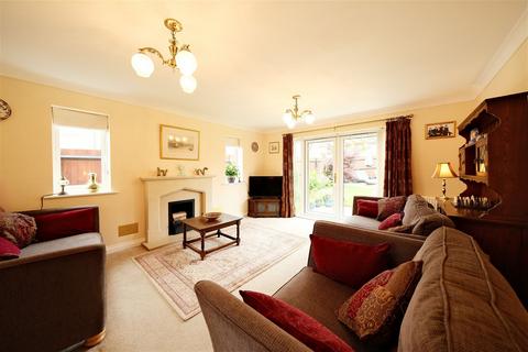 4 bedroom detached house for sale, Pridmore Road, Corby Glen