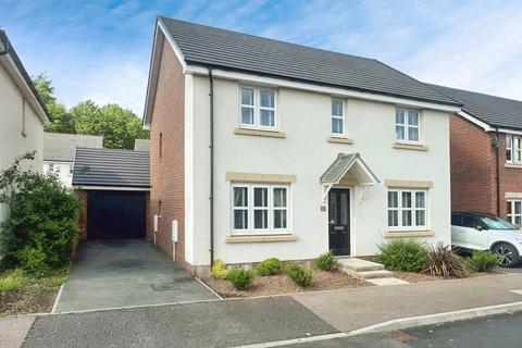 4 bedroom detached house for sale, Maindiff Drive, Abergavenny NP7