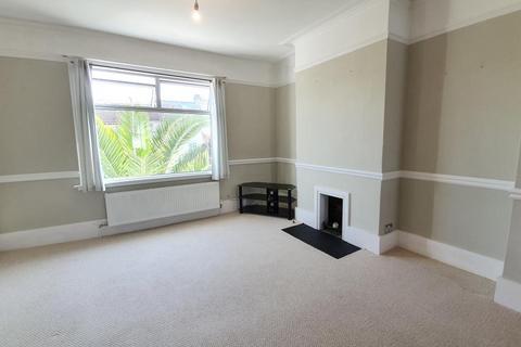 2 bedroom ground floor flat to rent, Shelldale Road, Portslade, BN41