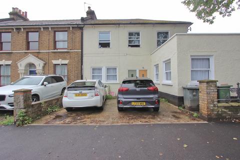 2 bedroom terraced house for sale, Hampton Road, London E7