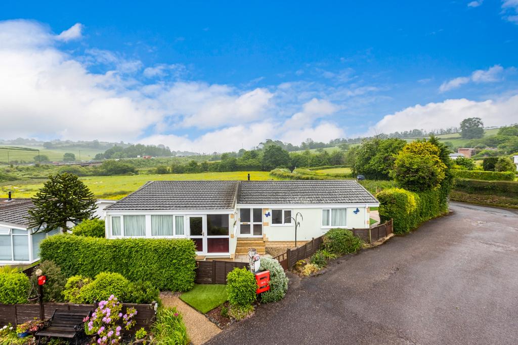 Ganders Park, Edginswell Lane... 2 bed park home for sale £190,000