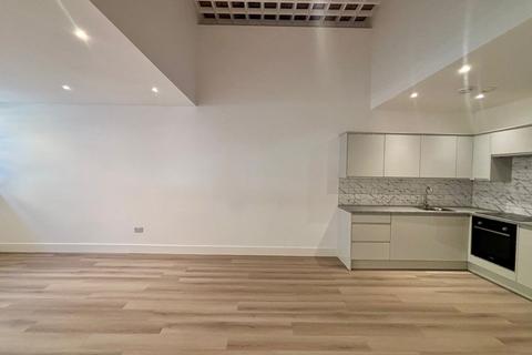 2 bedroom flat to rent, Christchurch Road, Boscombe