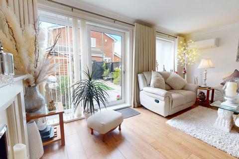 3 bedroom semi-detached house for sale, Turnberry, South Shields, Tyne and Wear, NE33