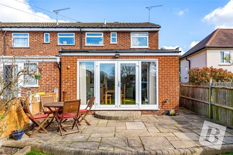 3 bedroom end of terrace house for sale, Valley Close, Waltham Abbey, Essex, EN9
