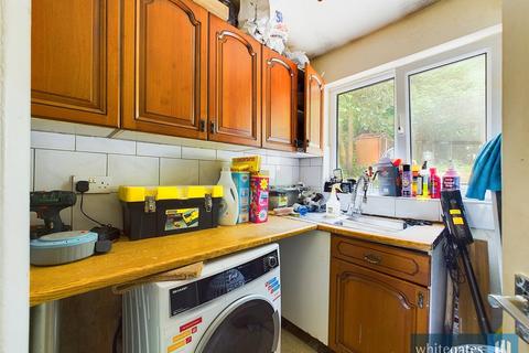 11 Colston Close, Bradford, BD8 0BN