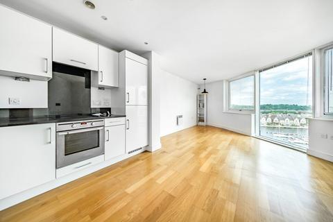 2 bedroom apartment to rent, Chatham Quays Dock Head Road ME4