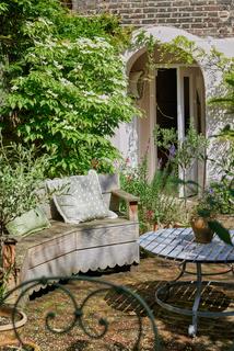 9 Almeida Street, Islington, London, N1 1TA